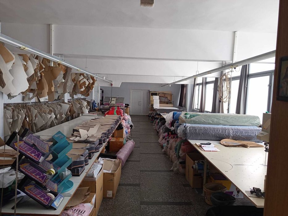 Продава се Промишлена сграда в Русе, Търговия на едро - 525 кв.м за 622 €/кв.м - Снимка #1