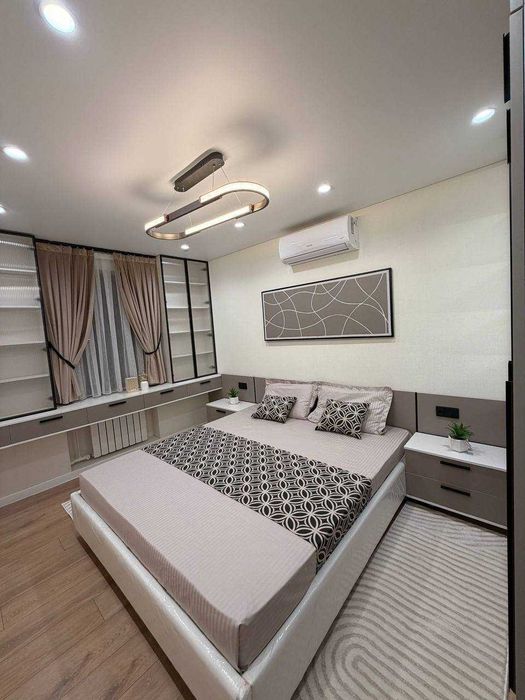 ПРОДАЕТСЯ 3-4/3/4 Ор.р: Метро Космонавтов