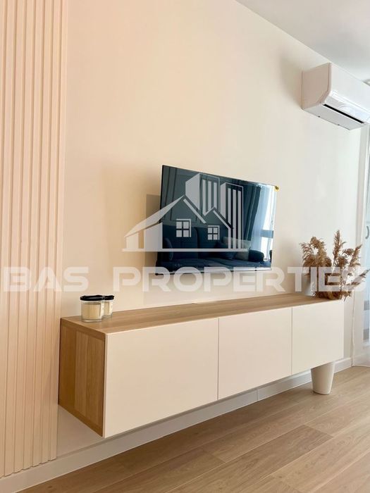 Продава се Двустаен апартамент в София, Манастирски ливади - 66 кв.м за 4137 €/кв.м - Снимка #2