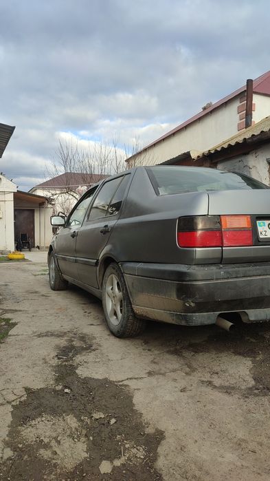 Фольксваген Венто