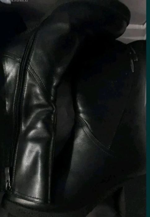 Продам полу сапожкии