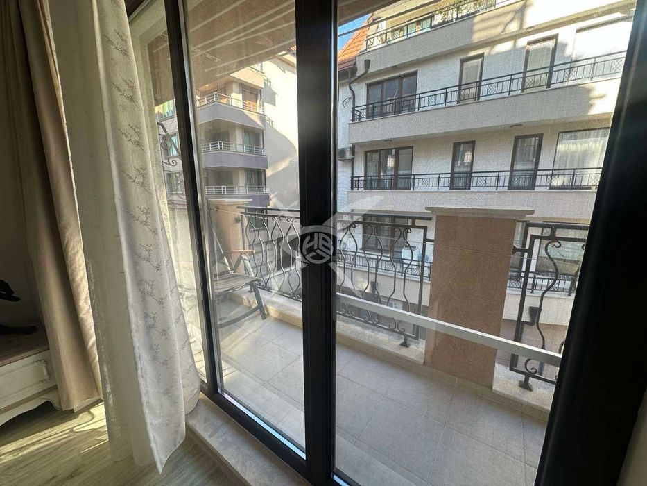 Продава се Двустаен апартамент в Поморие - 67 кв.м за 1568 €/кв.м - Снимка #4