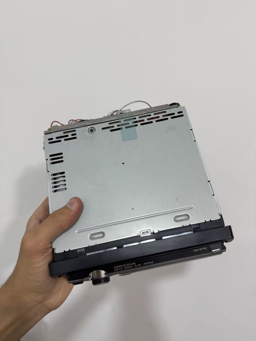 Sony magnitofon CDX-GT710