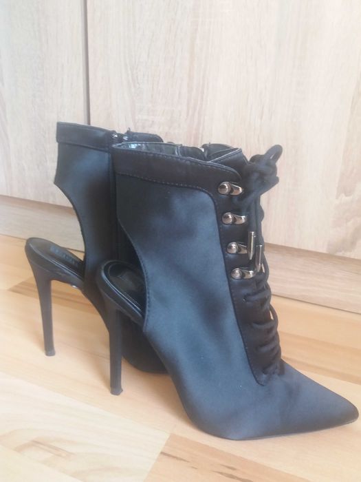 Елегантни дамски обувки Forever21,размер 37