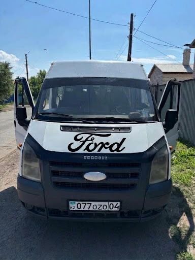 Продам микроавтобус Ford tranzit 2010год