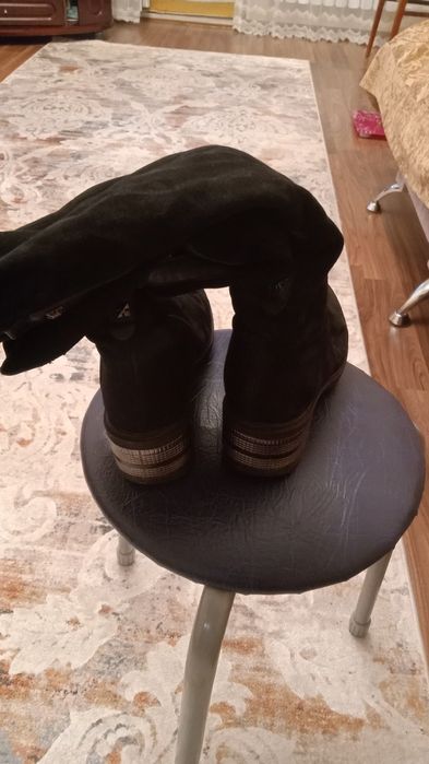 Продам сапоги женские