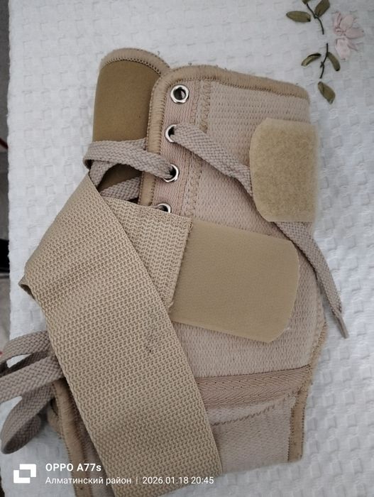 Продам фиксатор для голеностопа