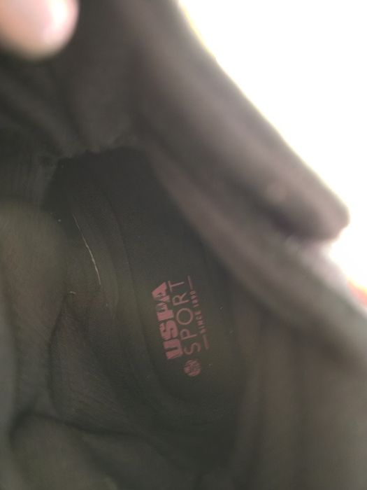 Зимни спортни обувки