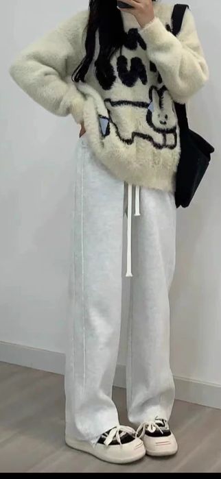 Продам Новые белые брюки