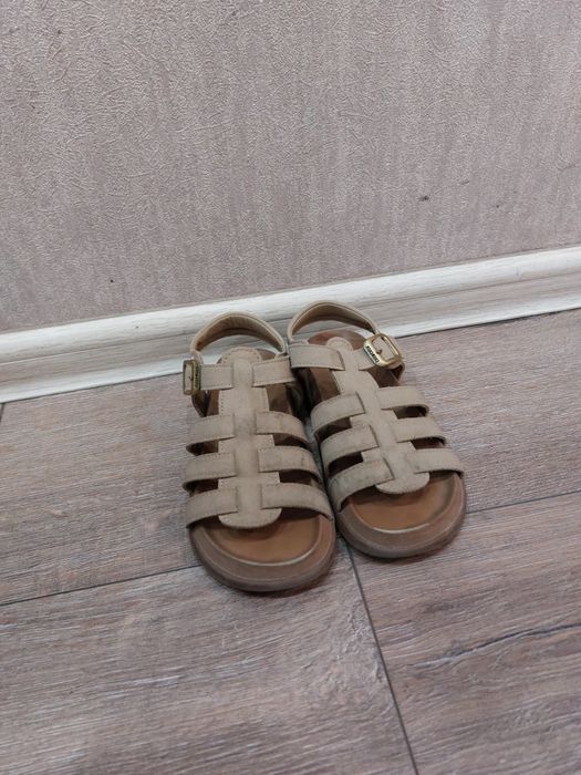 Сандалии 30-31 размер