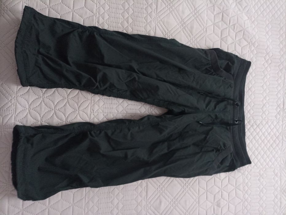 Дамски спортни панталони HM