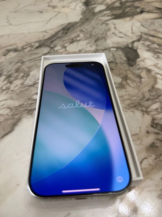 iPhone 16 pro white titanium