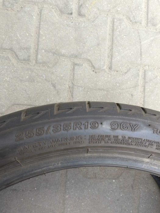 225 40 19 Anvelope vara Bridgestone Turanza Toos Run Flat 255 35 19