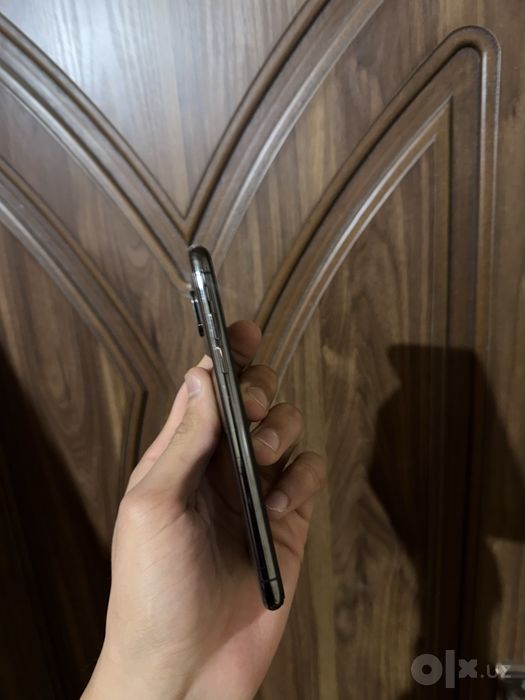 iPhone X 64Gb oyna singan