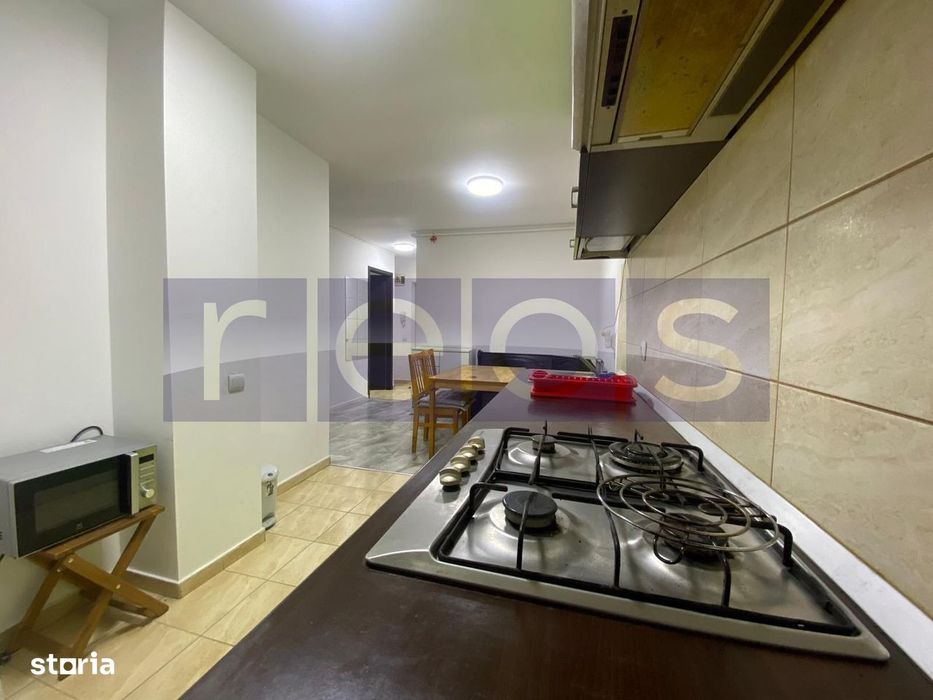 De Vanzare Apartament 2 Camere Decomandat Lift Centrala Proprie Parc S