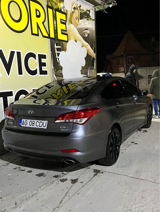 Vând Hyundai I40