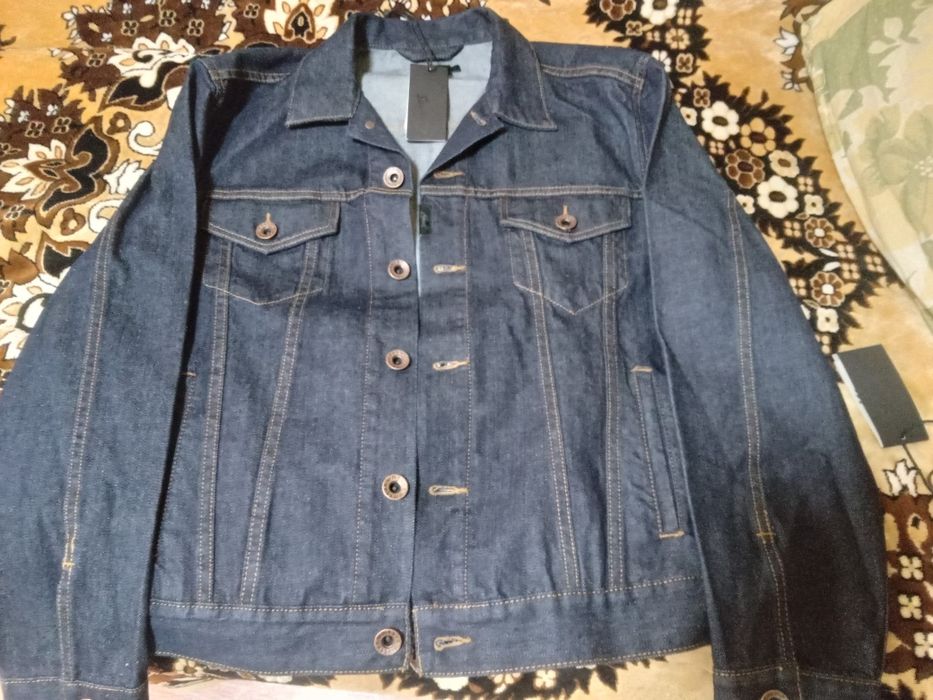 Джинсовая куртка