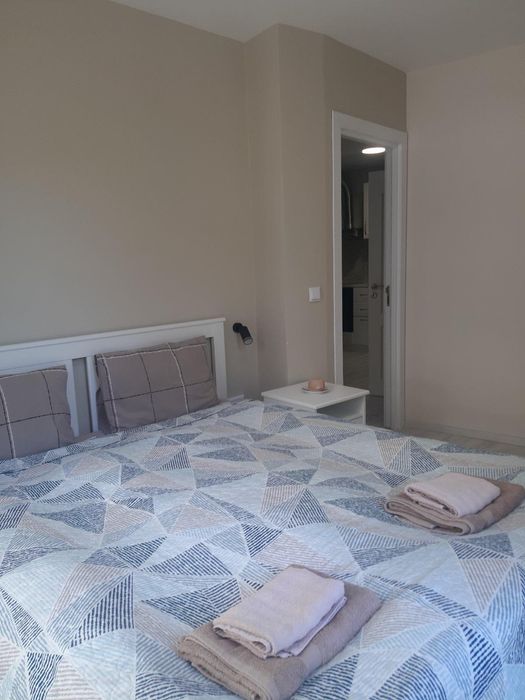 Дава се под наем Двустаен апартамент в Варна, Център - 70 кв.м за 598.23 € - Снимка #3