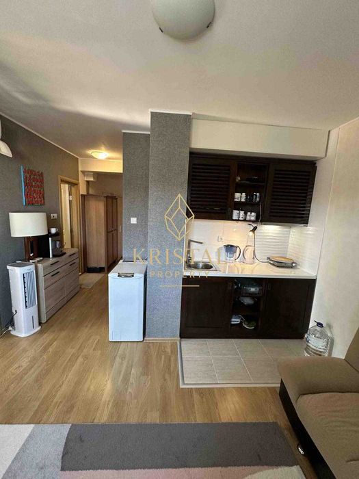 Продава се Двустаен апартамент в к.к. Слънчев бряг - 52 кв.м за 1635 €/кв.м - Снимка #2