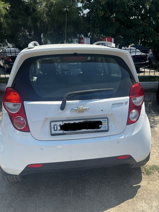 Arenda Spark 4 pozitsa avtomat 2019 yil probeg 122,800 km
