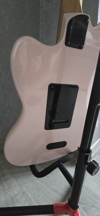 Гитара squier jazzmaster