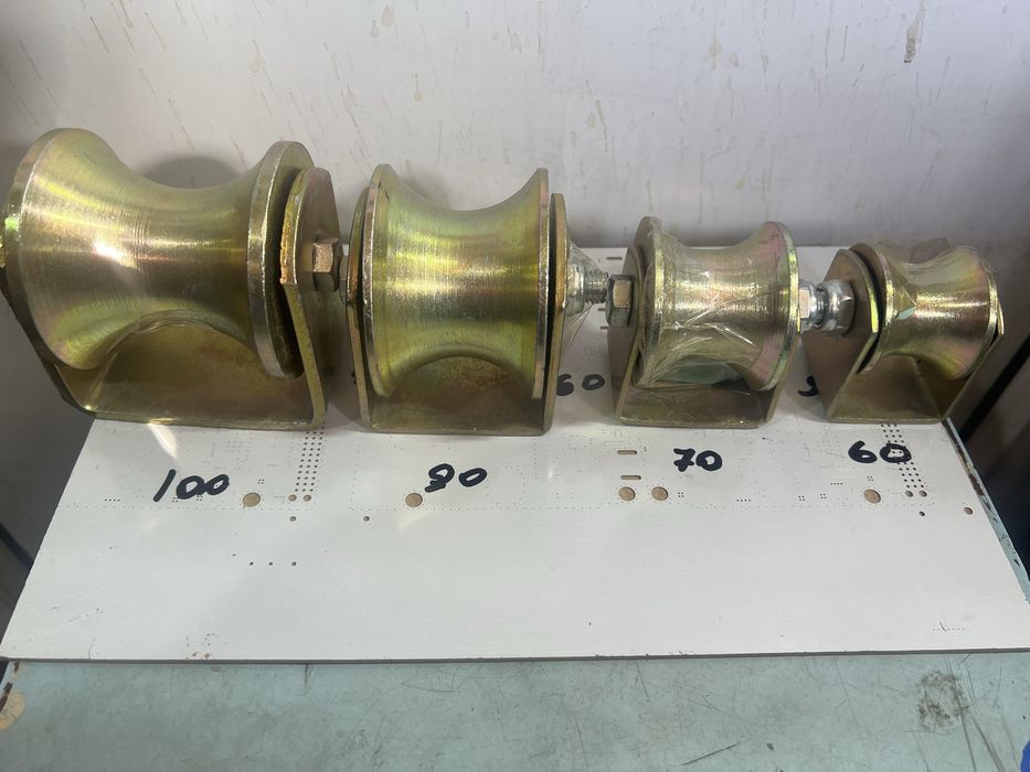 Ролик для ворот ,лебедки и труб