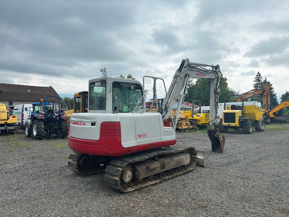 Miniexcavator Takeuchi TB 175, 8 tone, 2011