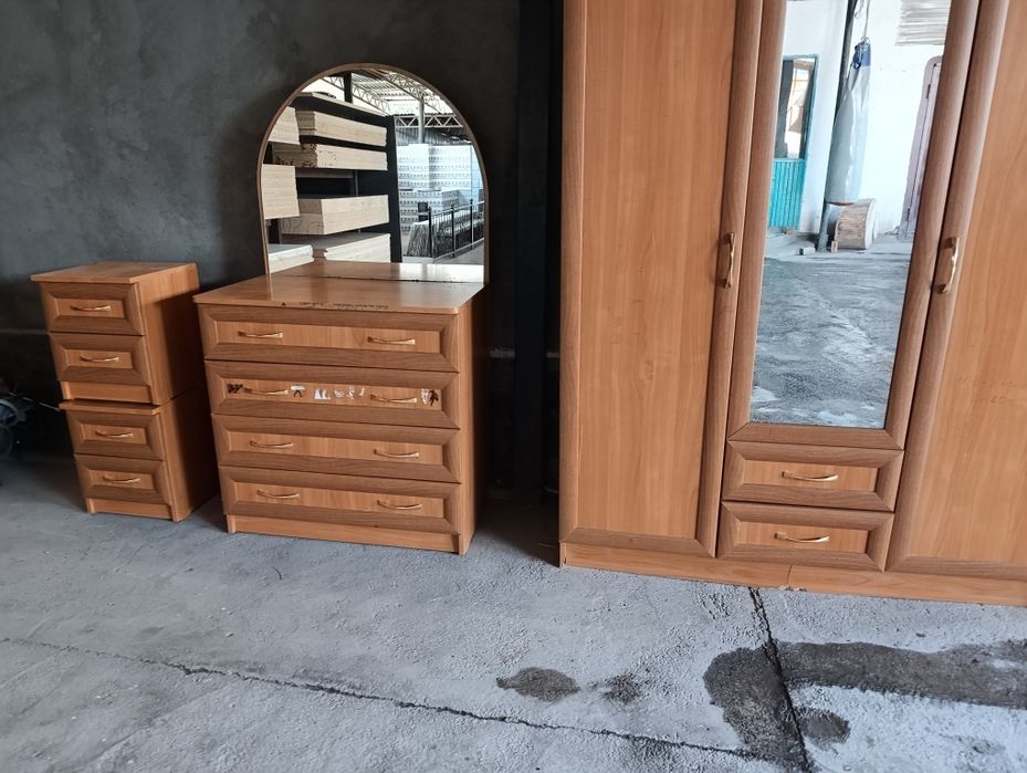 Продам мебель хорошая