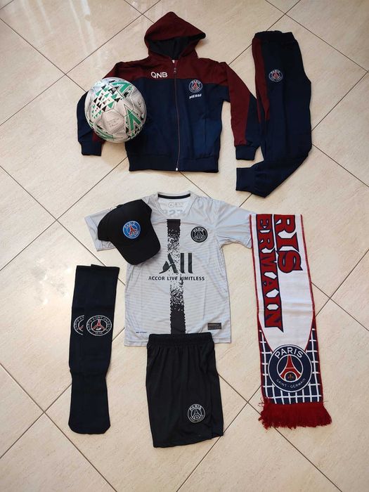 Екип + Калци Неймар 2023г Ново Комплект Футбол ПСЖ Неймар Ново