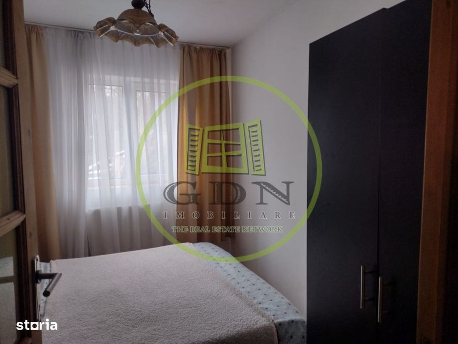 Casa de vanzare 6 camere, 4 dormitoare, 2 bai, localitatea Azuga