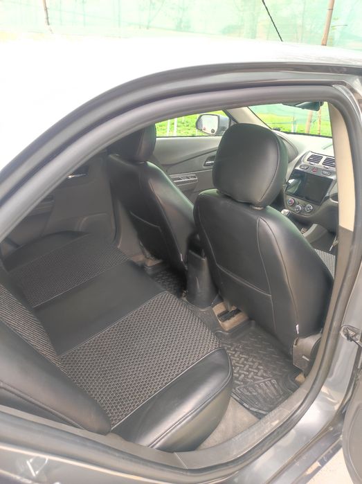 Коблт 2021 йил автомат метан газ  64000 км юрган.