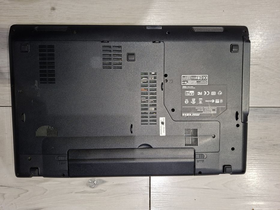 MSI ms-16gh-i5 4200H/16гб/360гб ссд/Nvidia 840M-2гб