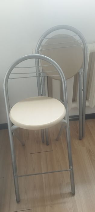 Барная стойка металлическа и 2 стула