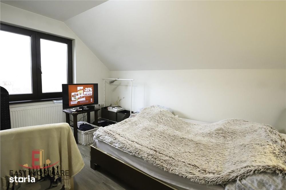 Casa individuala Unirii, 2 dormitoare, 2 bai, 80 mp, zona linistita.