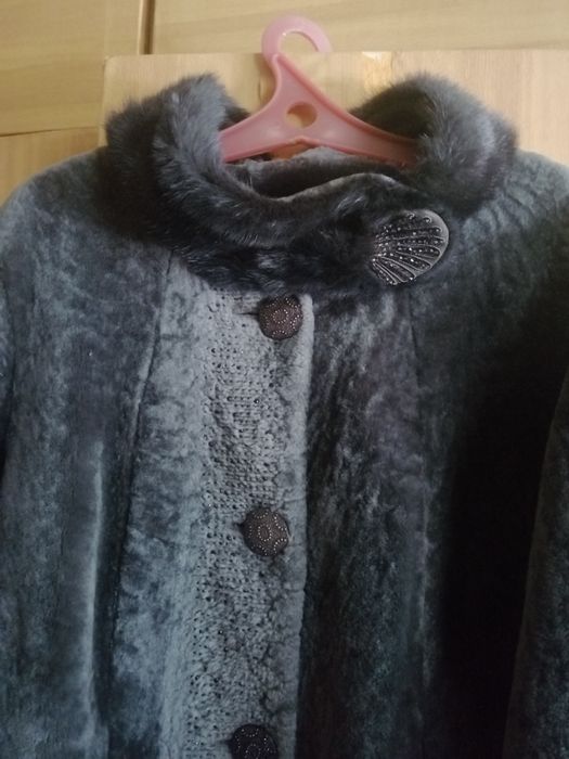 Продам шубу. В хорошем состоянии.