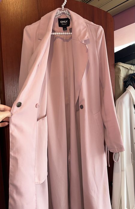 Cardigan in conditii bune