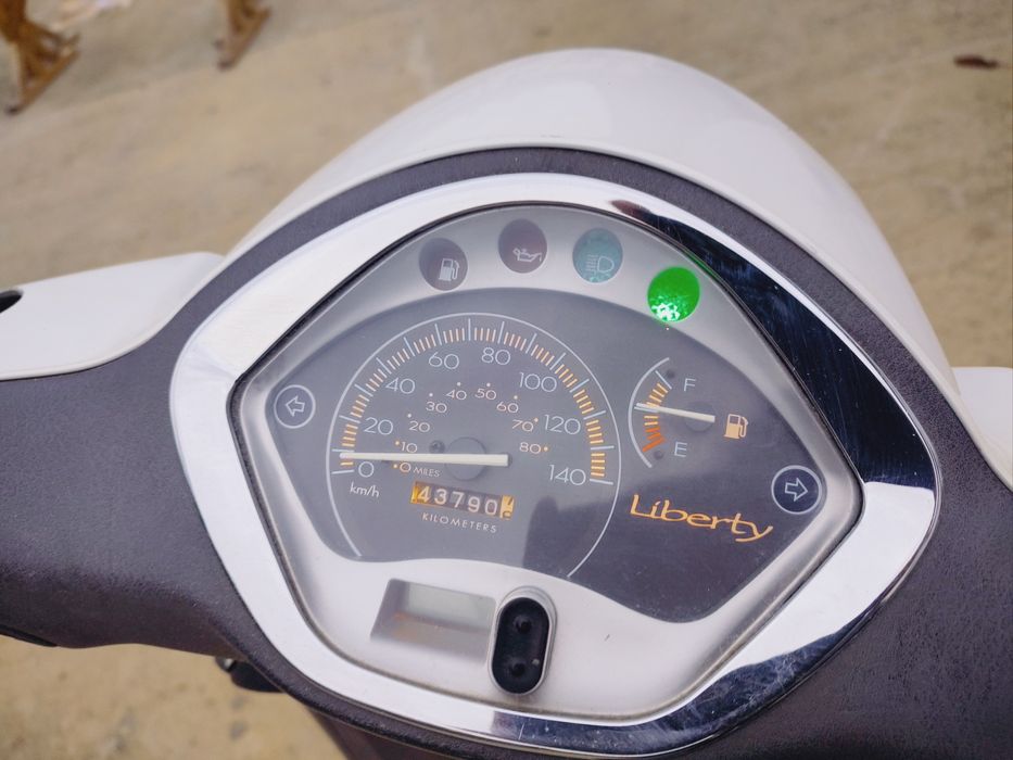 Пиаджо либерти 125