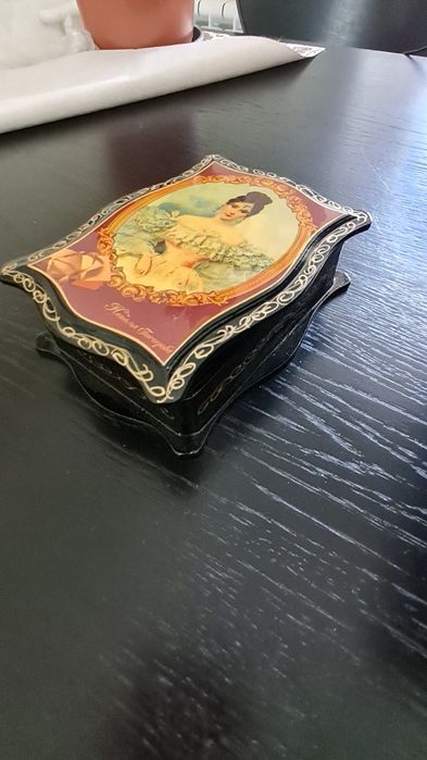 Шкатулка российская глянцевая