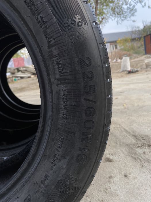 Triangle TW401 225/60 R16 102V без шипов