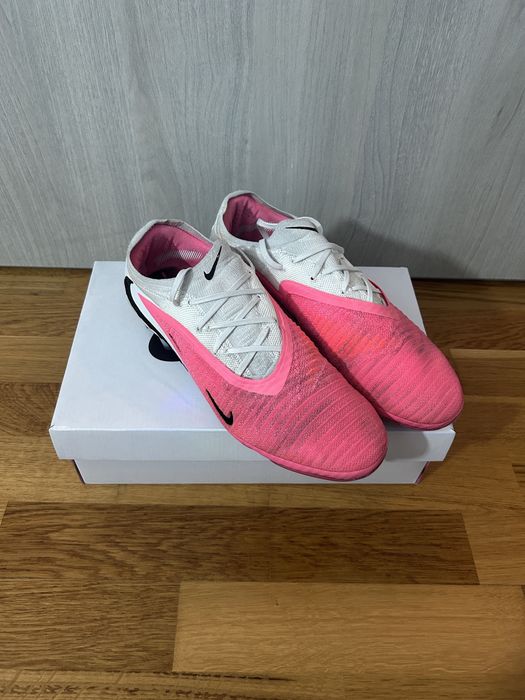 Ghete Fotbal Nike Phantom 6 Low Elite FG