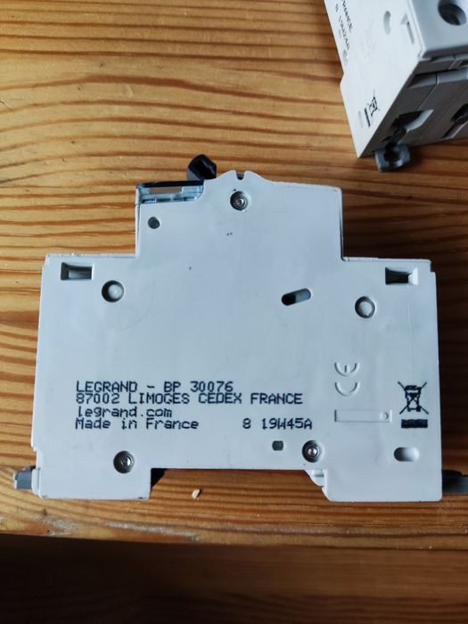 SiSiguranța automată cu diferențialal