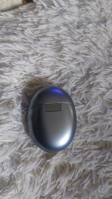 Продам наушники хуавей