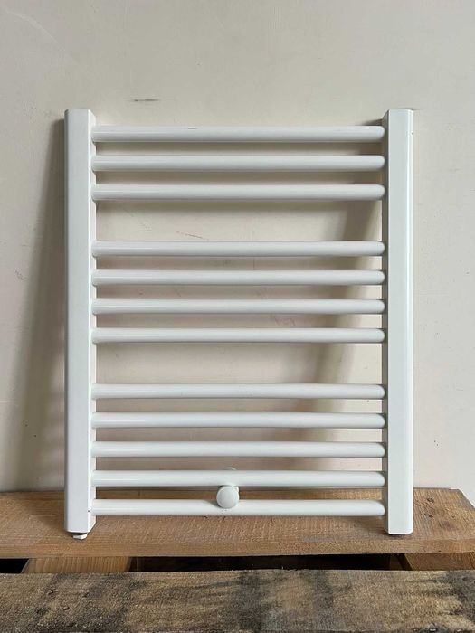 Нова бяла лира за баня – Централно включване