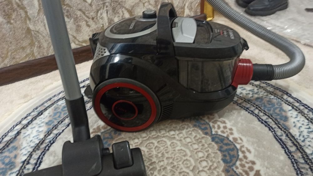 Пылесос bosch  pilisos в хорошем состоянии ташкент сергели доставка