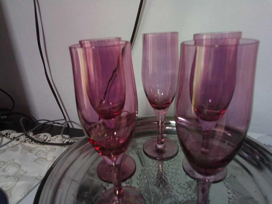 Чаши за шампанско