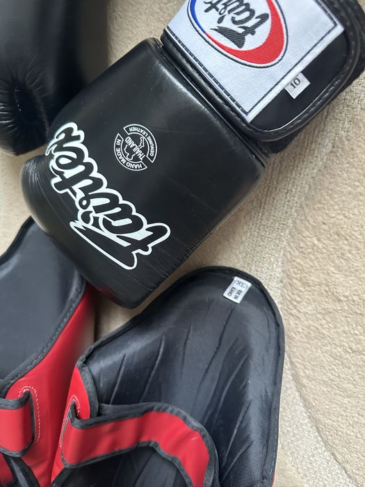 Echipament(tibiere, manusi, fașe) kickbox. Produse noi