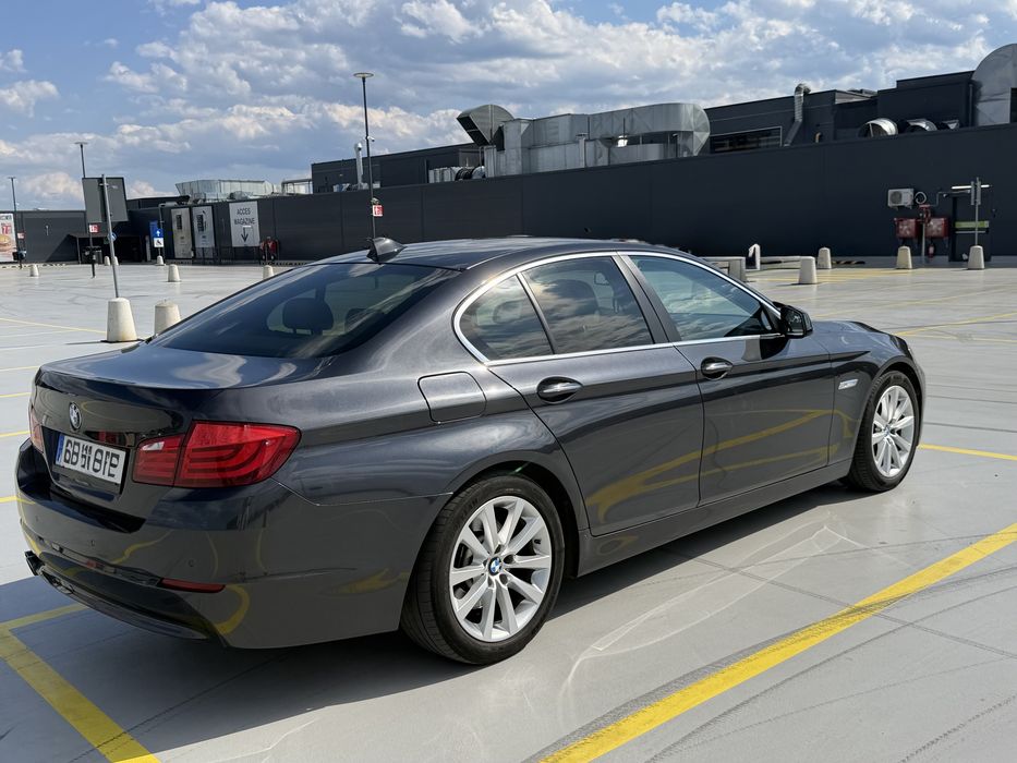 BMW 5 Series 2012 — imagine 4