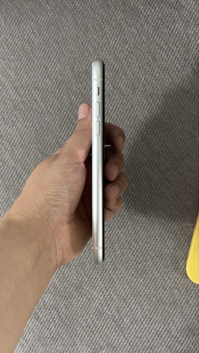 Продам iPhone 11 за 100.000тг