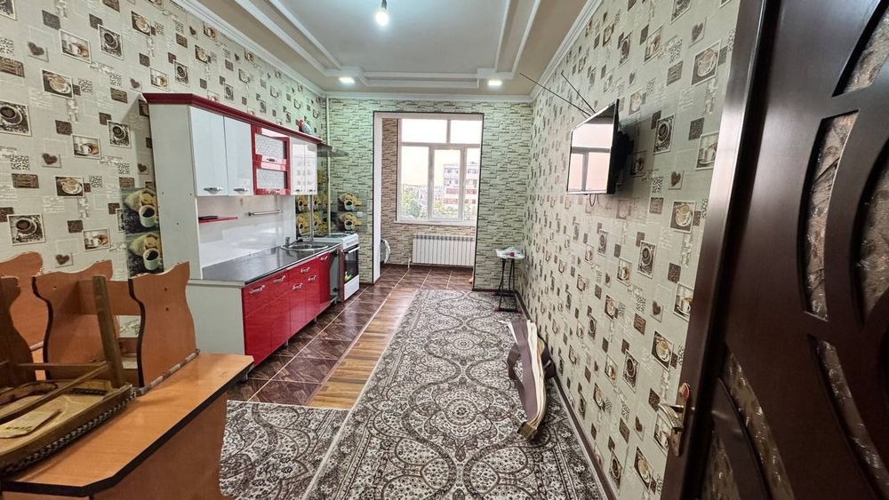 Сдаётся 2х комнатная квартира на 3этаже в 5 микрорайон