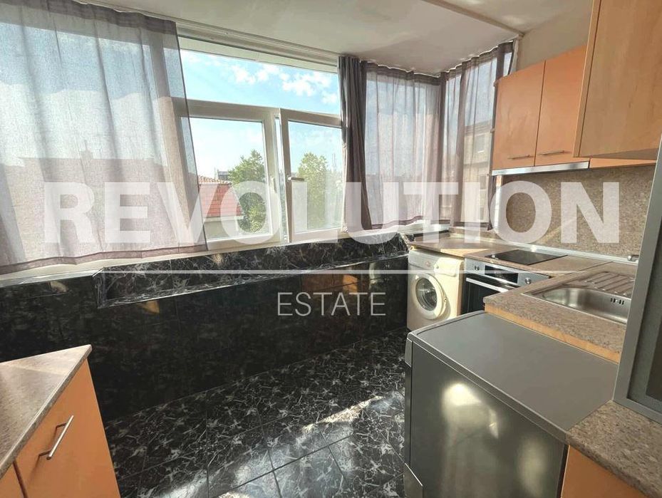 Дава се под наем Двустаен апартамент в Варна, Конфуто - 60 кв.м за 398.82 € - Снимка #2